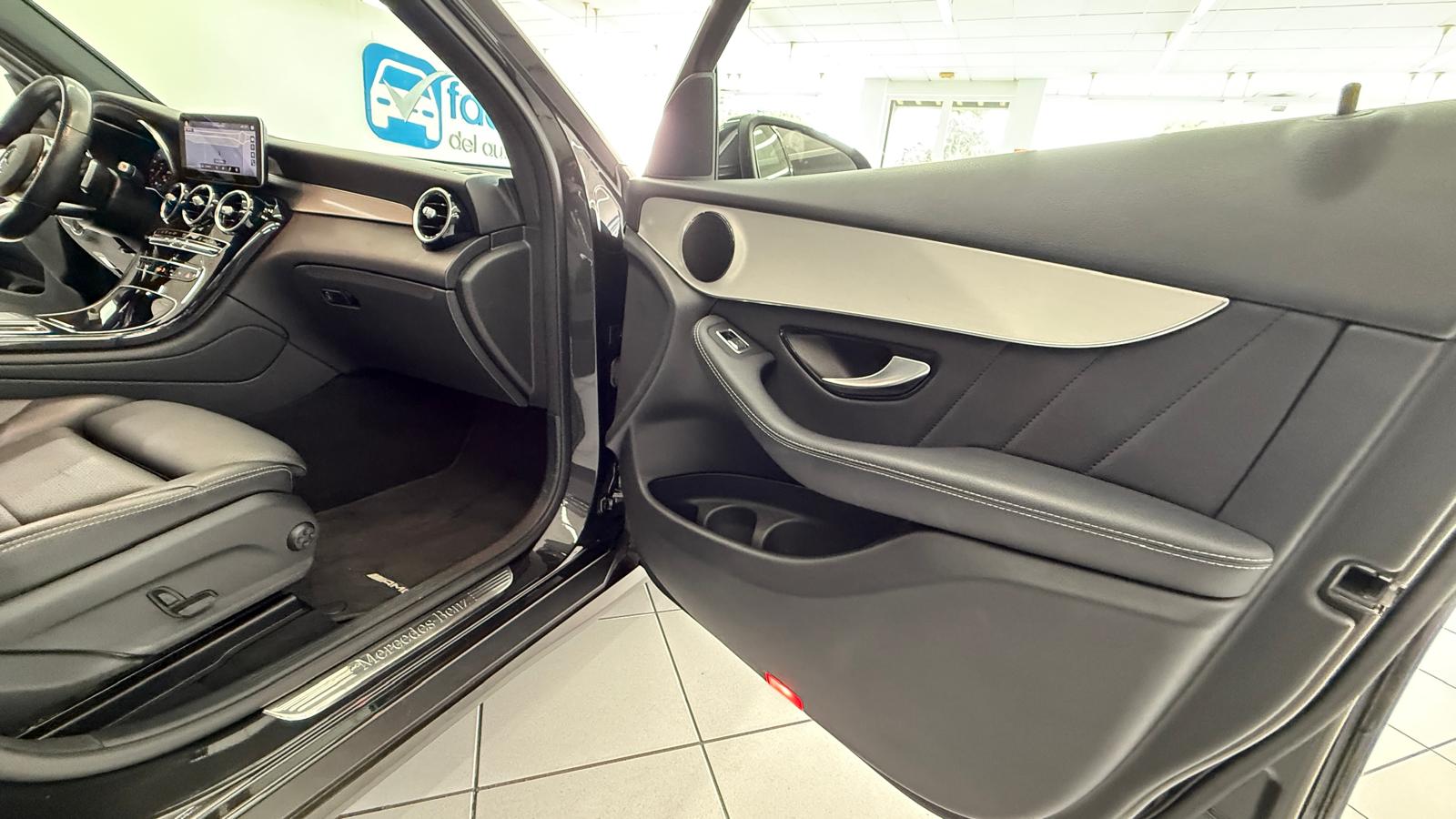 MERCEDES-BENZ GLC Coupe GLC 300 de 4MATIC