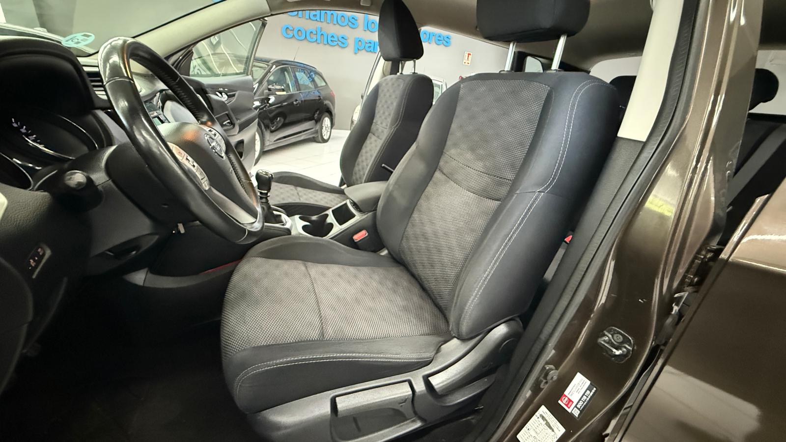 NISSAN QASHQAI 1.2i DIGT SS ACENTA 4X2