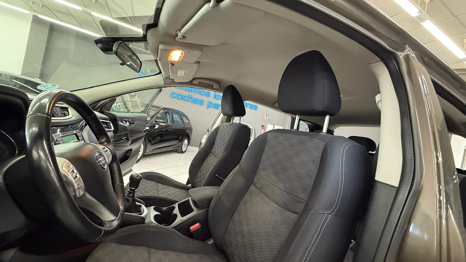 NISSAN QASHQAI 1.2i DIGT SS ACENTA 4X2