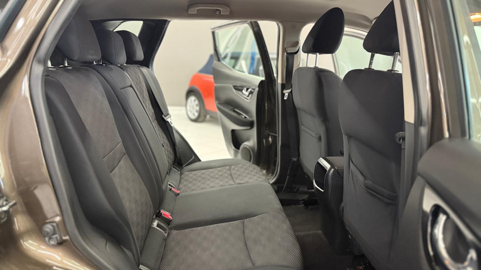 NISSAN QASHQAI 1.2i DIGT SS ACENTA 4X2