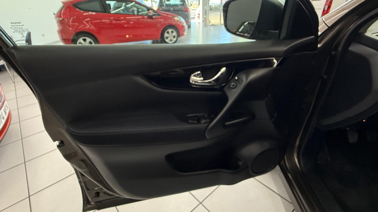 NISSAN QASHQAI 1.2i DIGT SS ACENTA 4X2