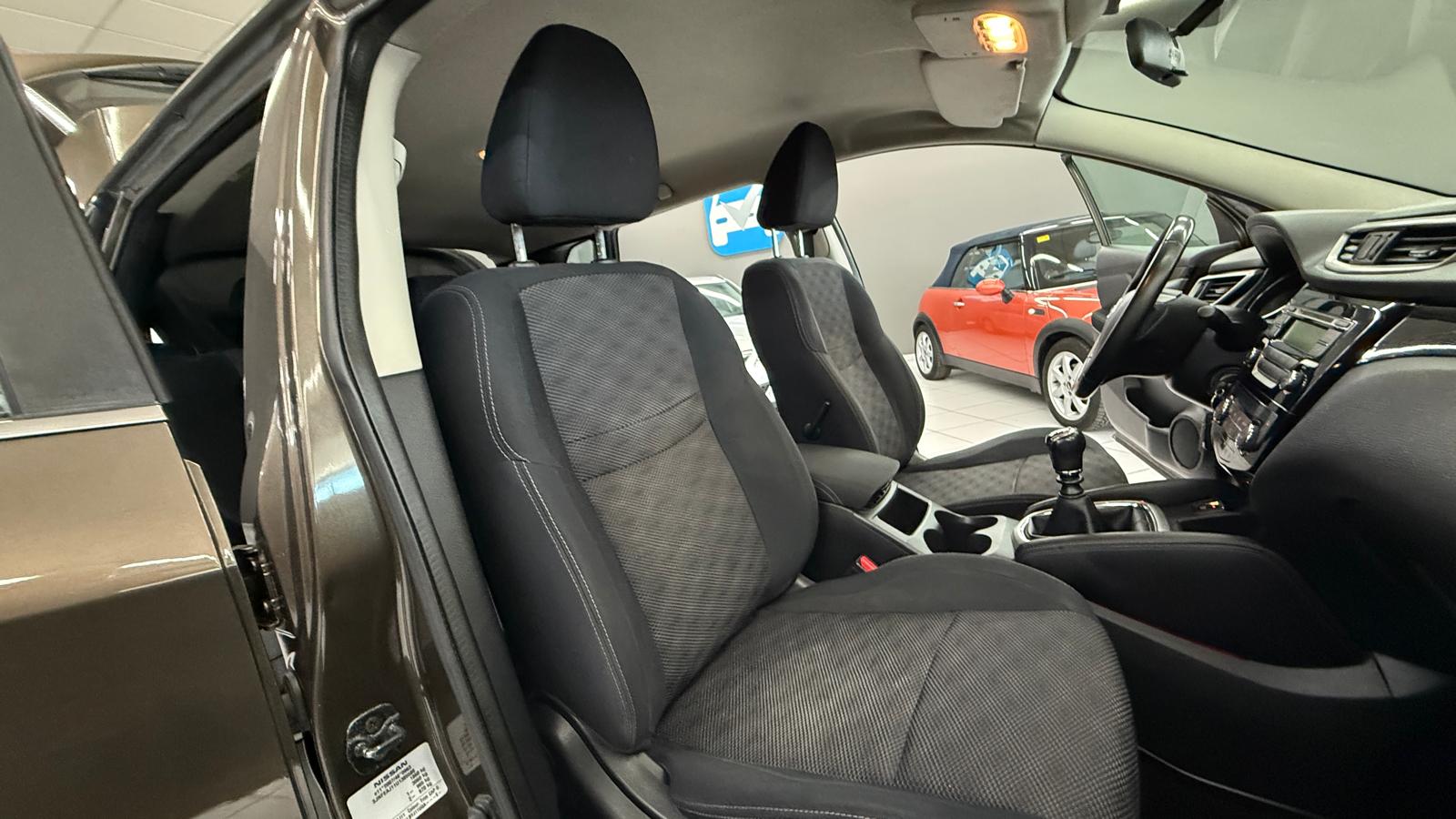 NISSAN QASHQAI 1.2i DIGT SS ACENTA 4X2