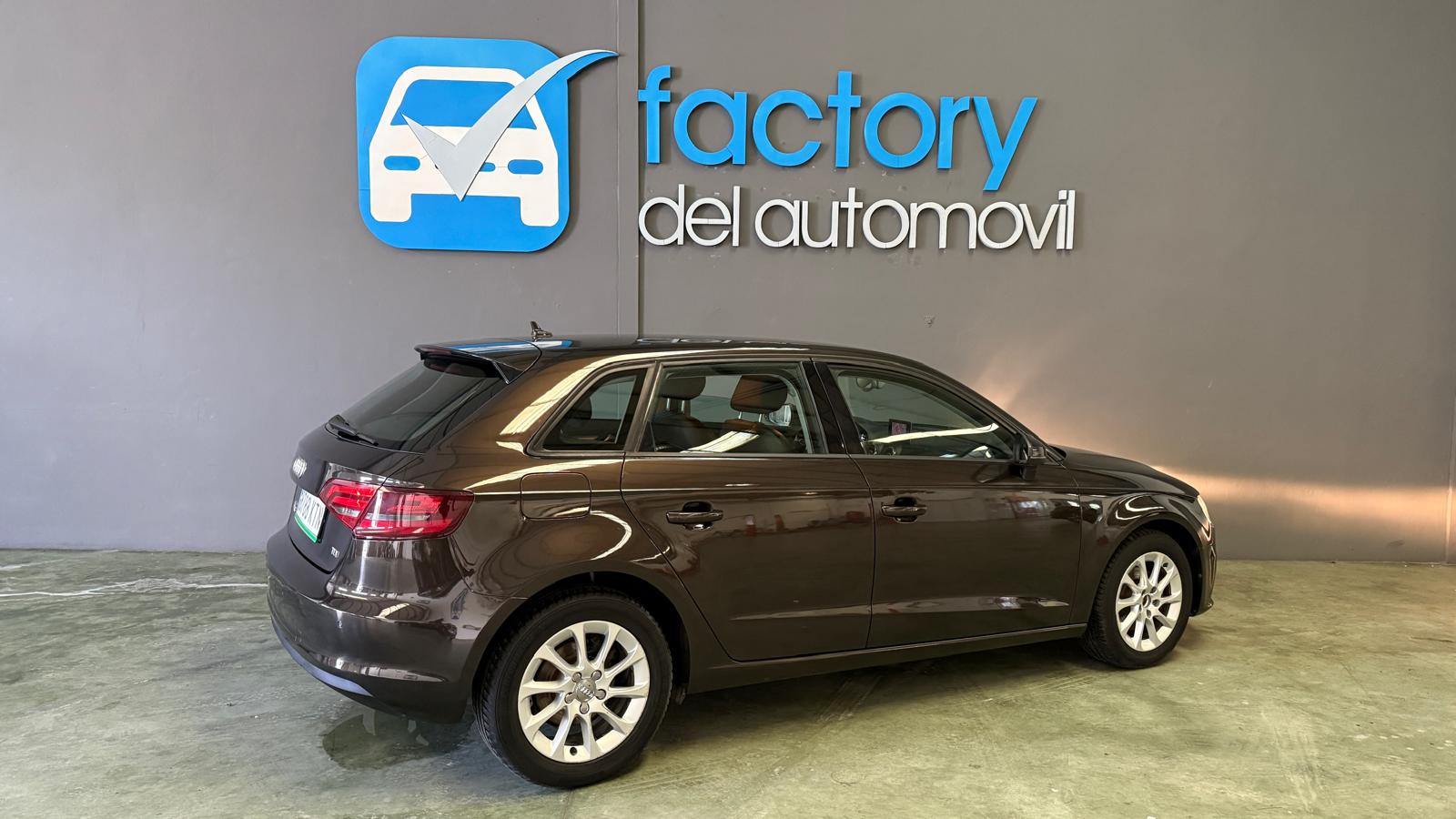 AUDI A3 Sportback 1.6 TDI 105cv Ambition