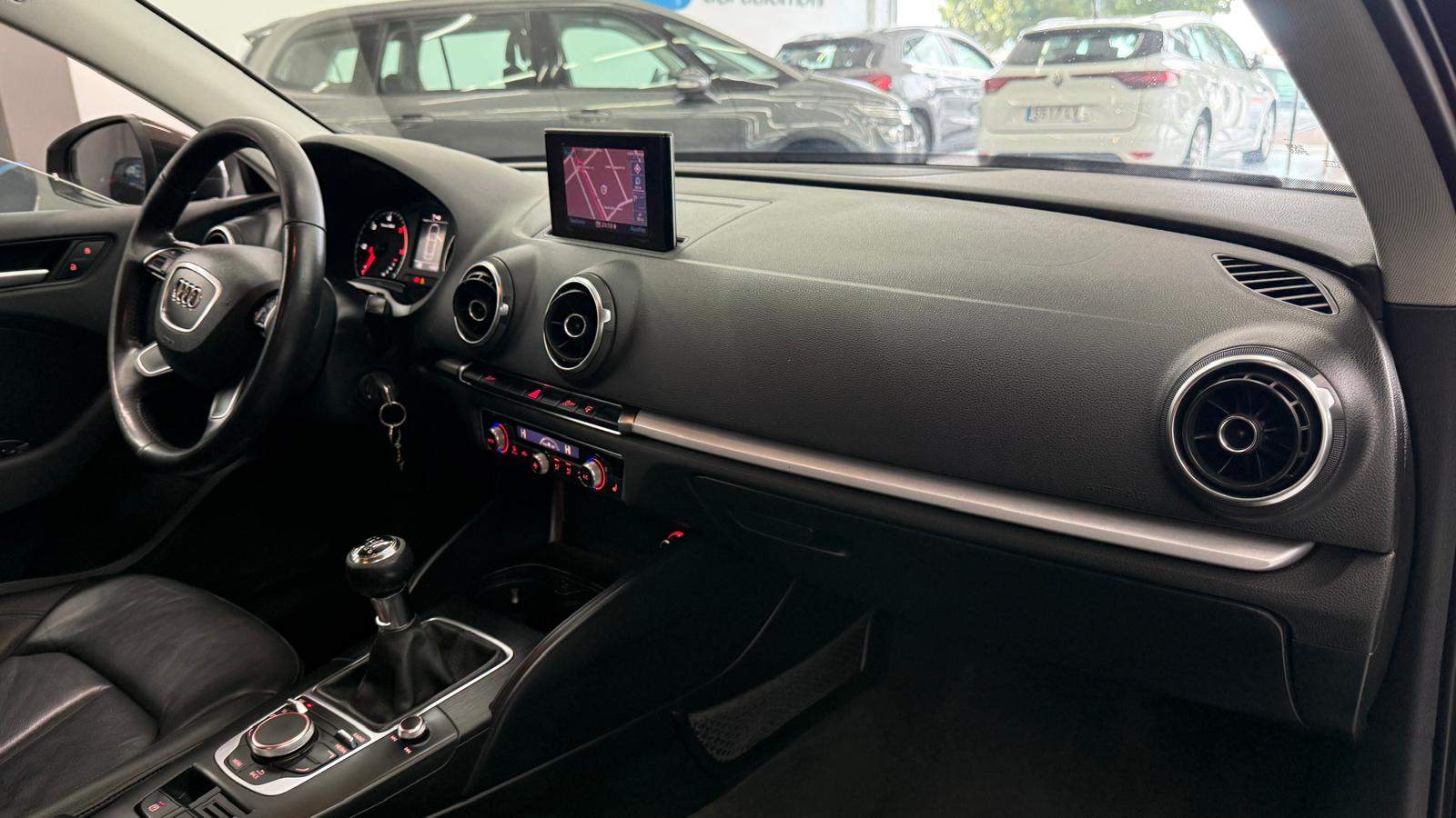 AUDI A3 Sportback 1.6 TDI 105cv Ambition