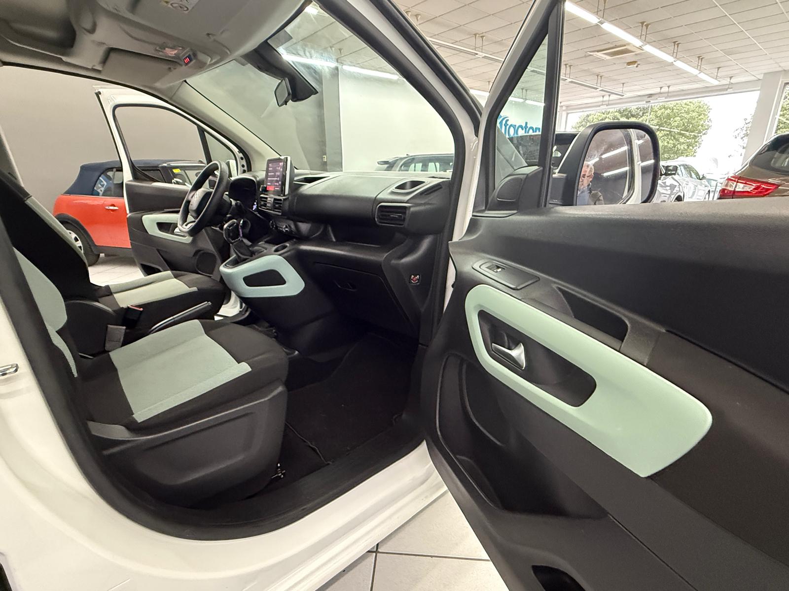 CITROEN Berlingo Talla M BlueHDi 100 SS FEEL