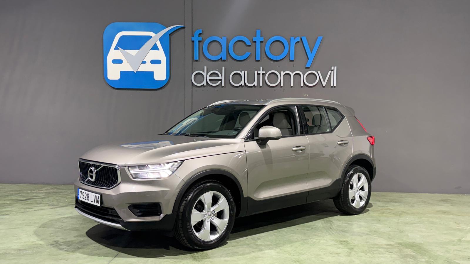 VOLVO XC40 1.5 T3 Momentum Pro Auto
