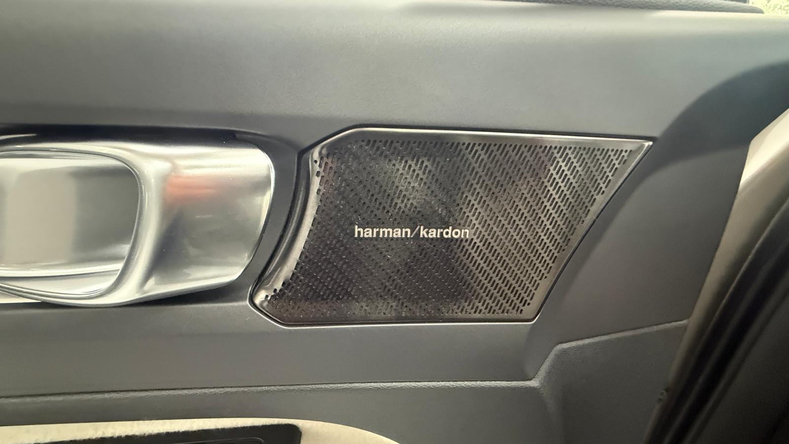 VOLVO XC40 1.5 T3 Momentum Pro Auto