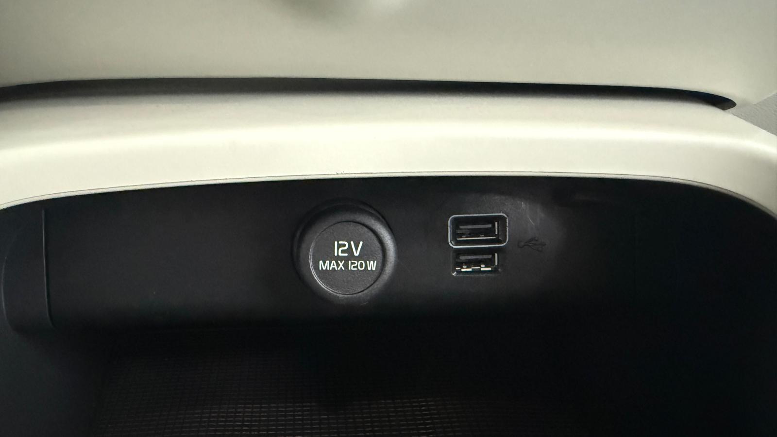 VOLVO XC40 1.5 T3 Momentum Pro Auto