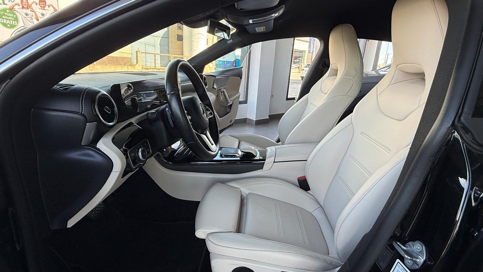 MERCEDES CLA 200 Shooting Brake