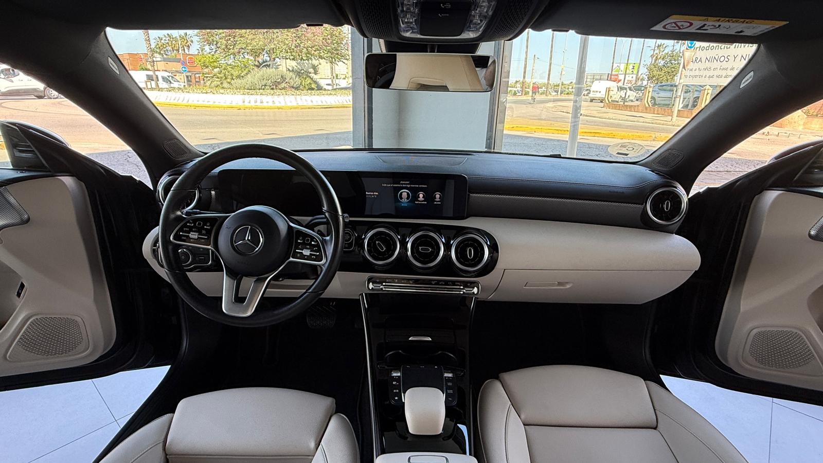 MERCEDES CLA 200 Shooting Brake