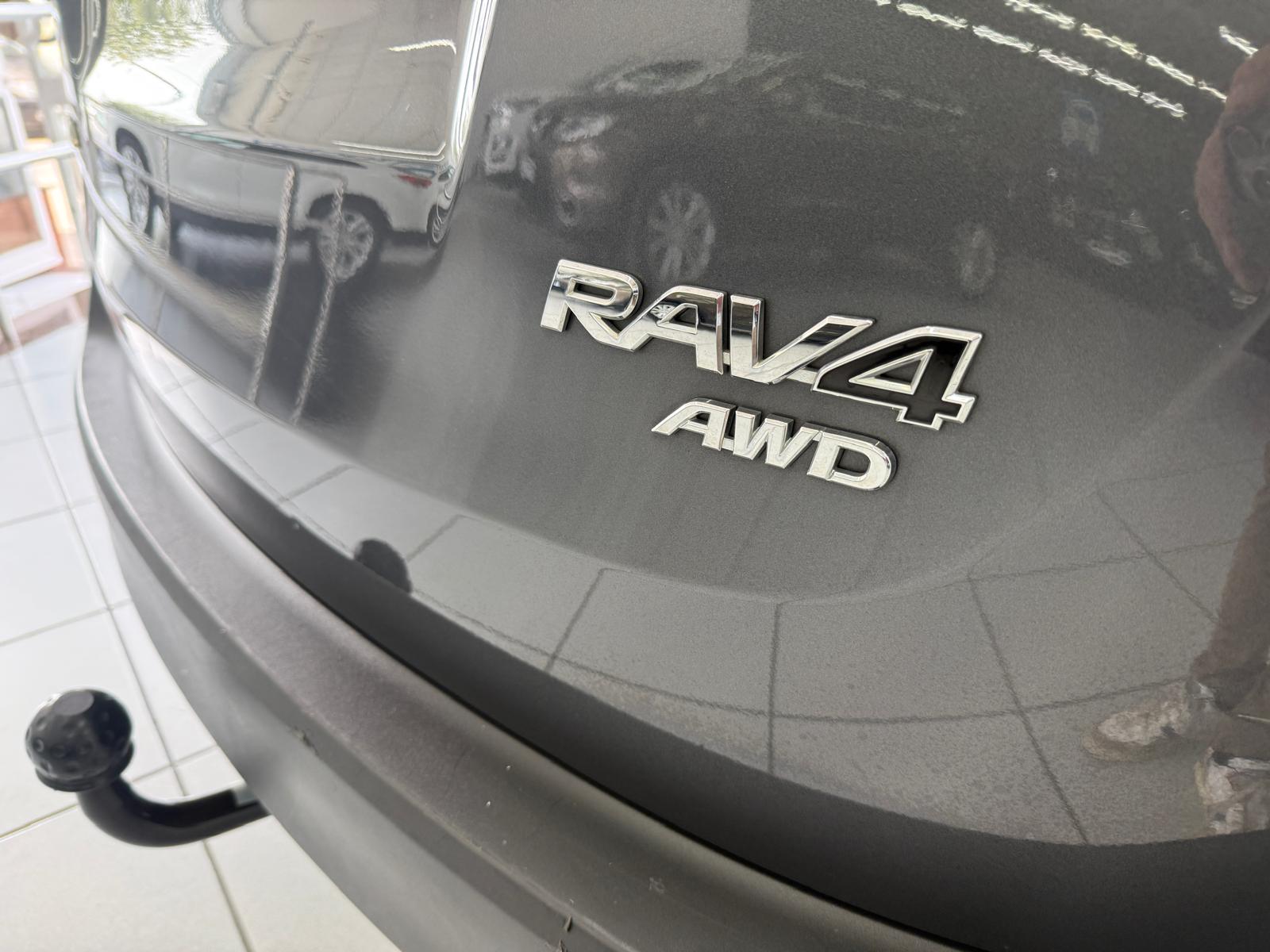 TOYOTA Rav4 150D AWD Advance
