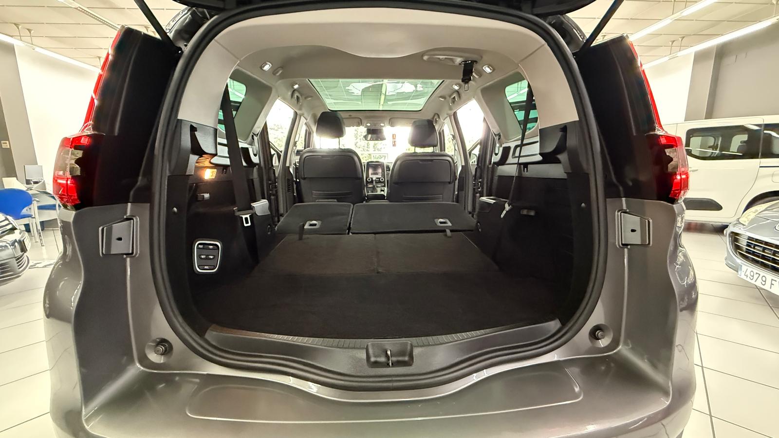 RENAULT Grand Scenic ZEN 1.5 dCi 100CV EDC