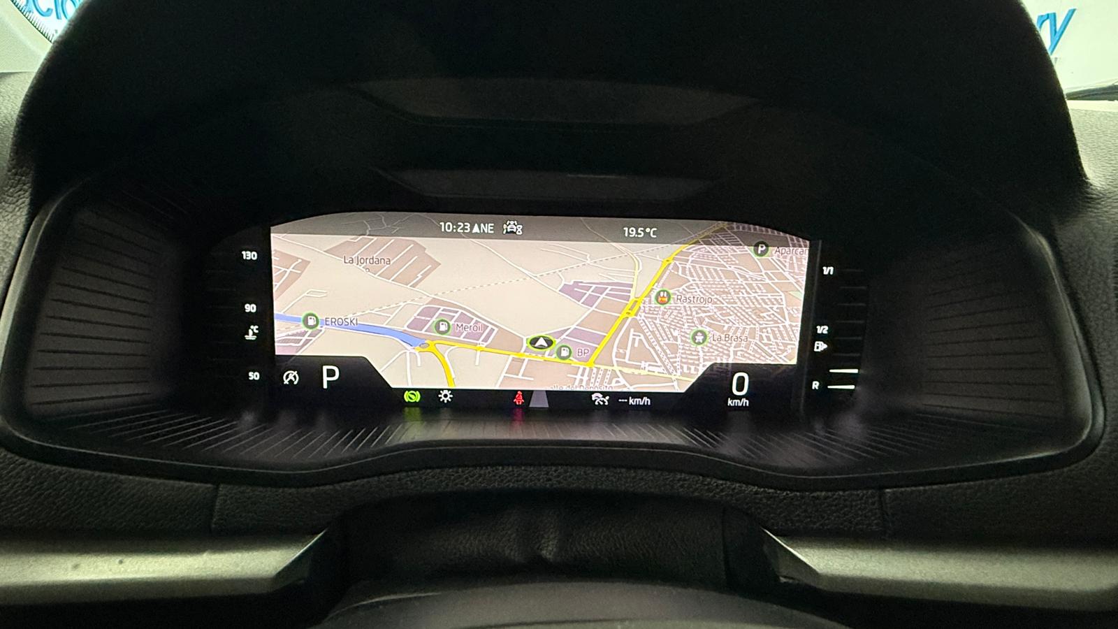 SKODA Karoq 2.0 TDI 150CV DSG 4X4 Ambition