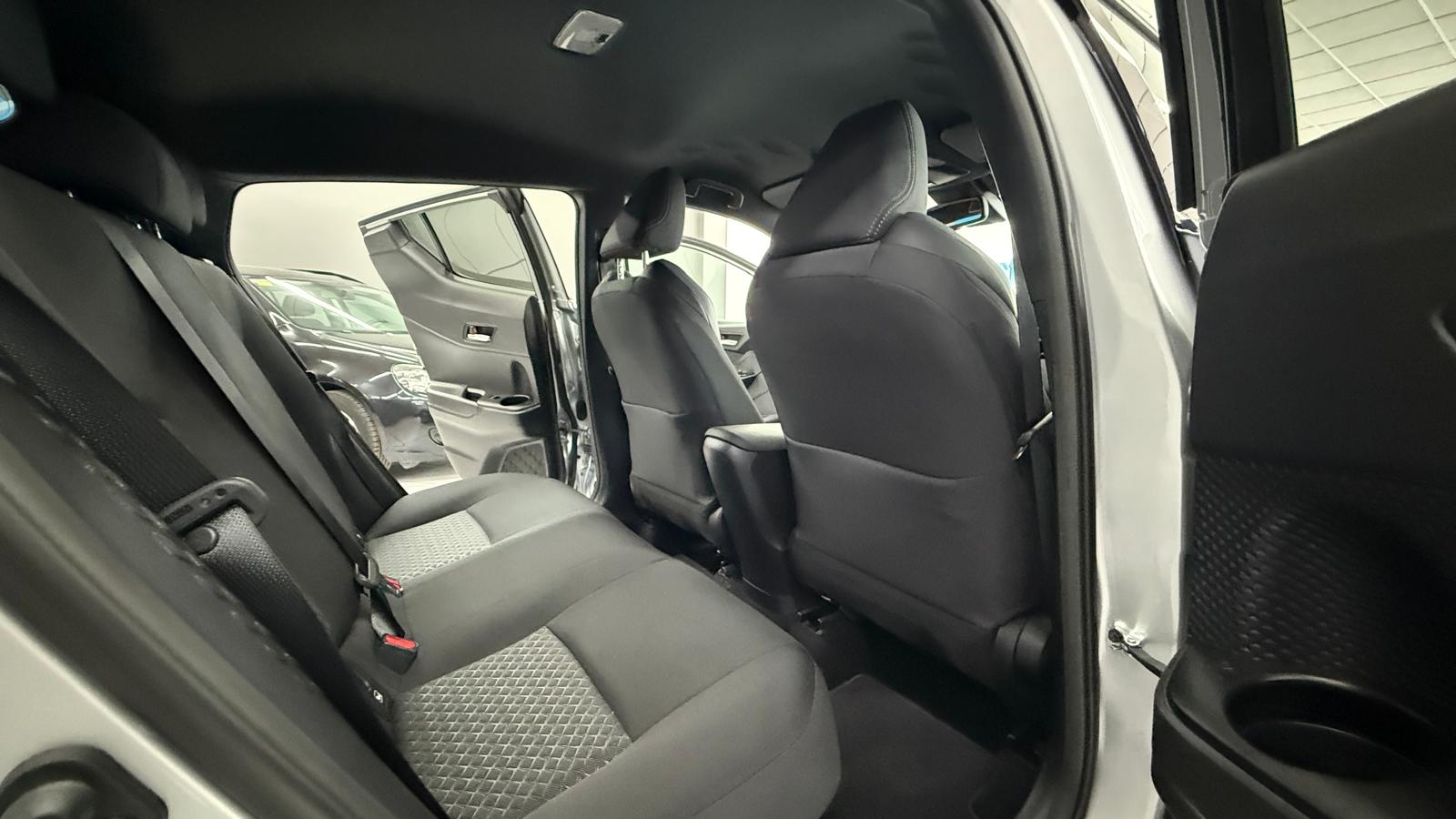 TOYOTA CHR 1.8 125H Advance