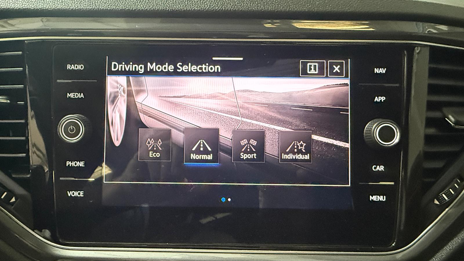 VOLKSWAGEN TRoc RLine 2.0 TDI 150CV DSG