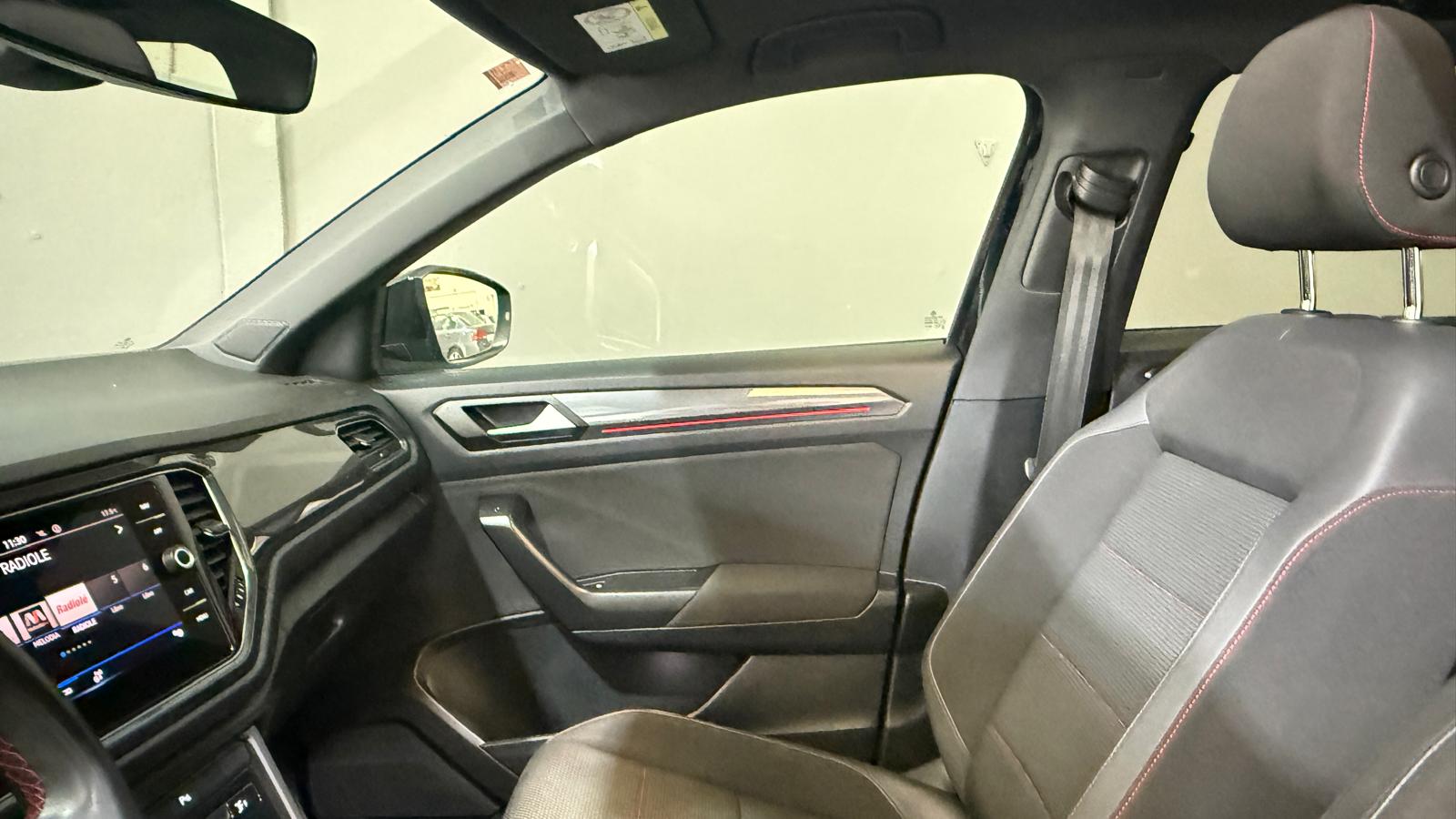 VOLKSWAGEN TRoc RLine 2.0 TDI 150CV DSG