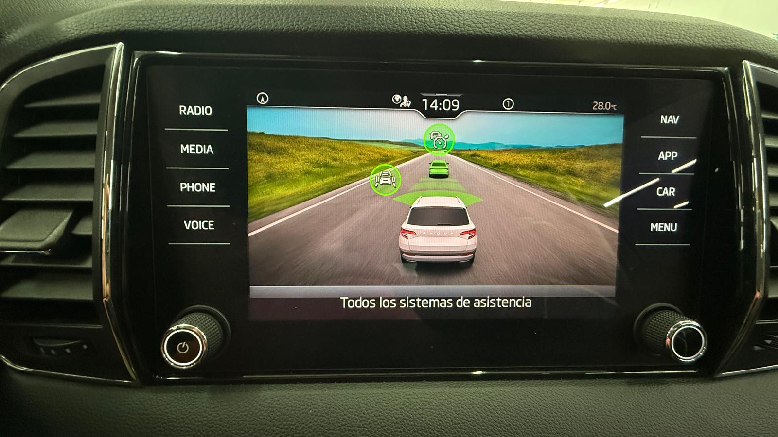 SKODA Karoq 2.0 TDI 150CV DSG 4X4 Ambition