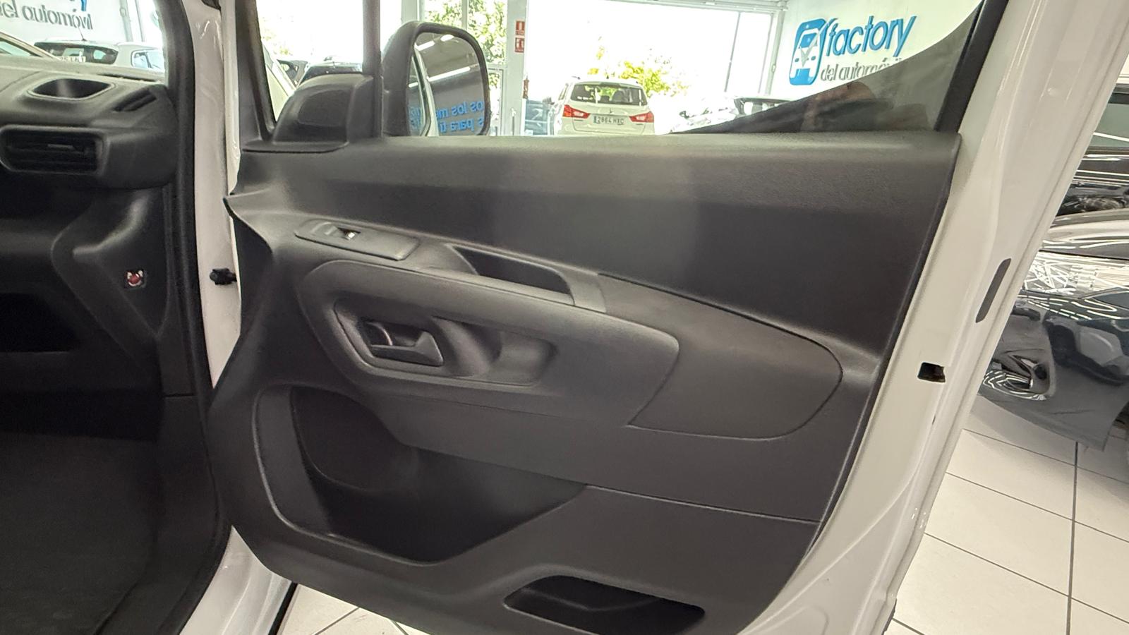 PEUGEOT Rifter Active Pack Business Std. BlueHDi 100