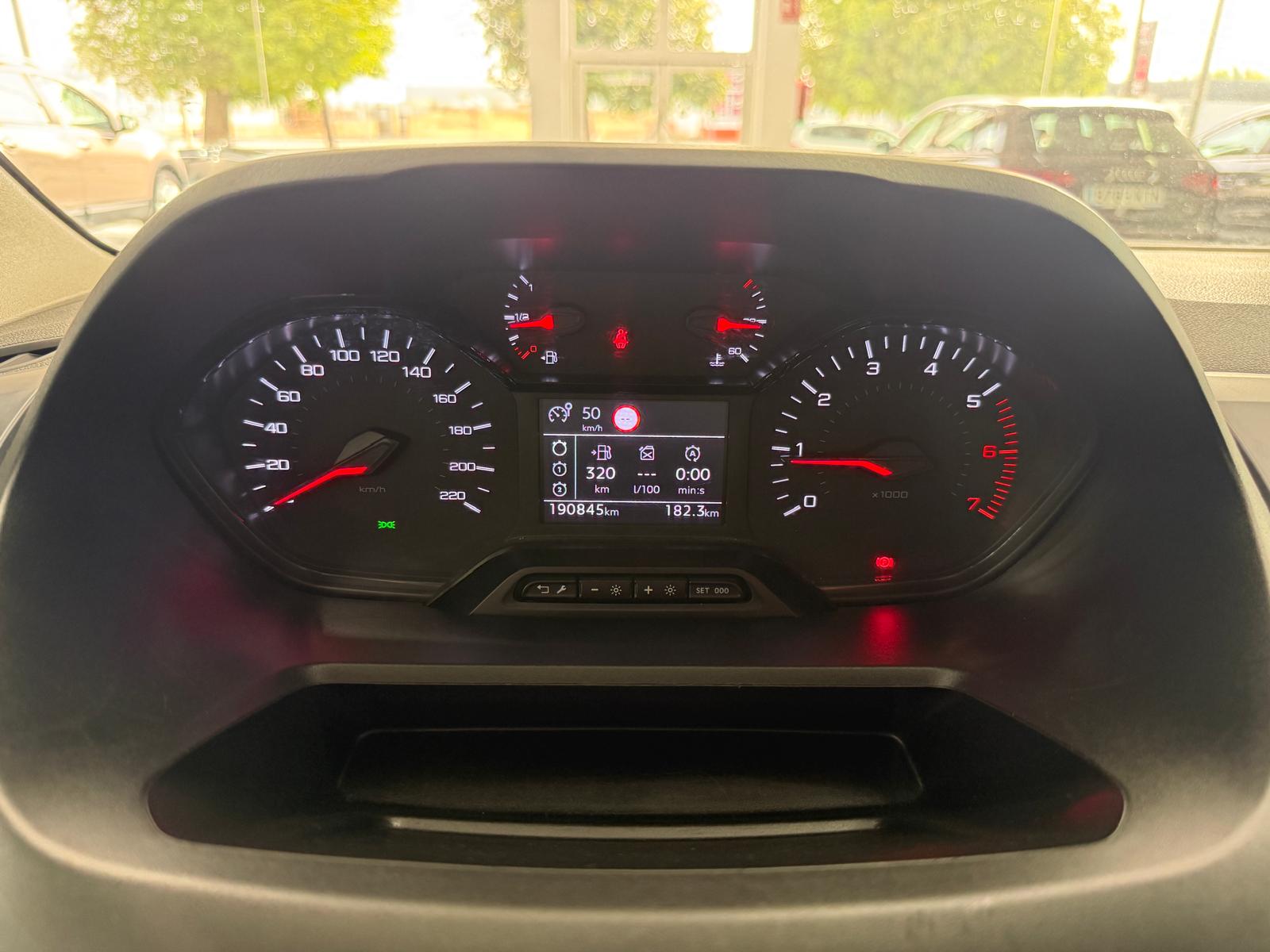 PEUGEOT Rifter Active Pack Busin. Standard BlueHDi 73kW