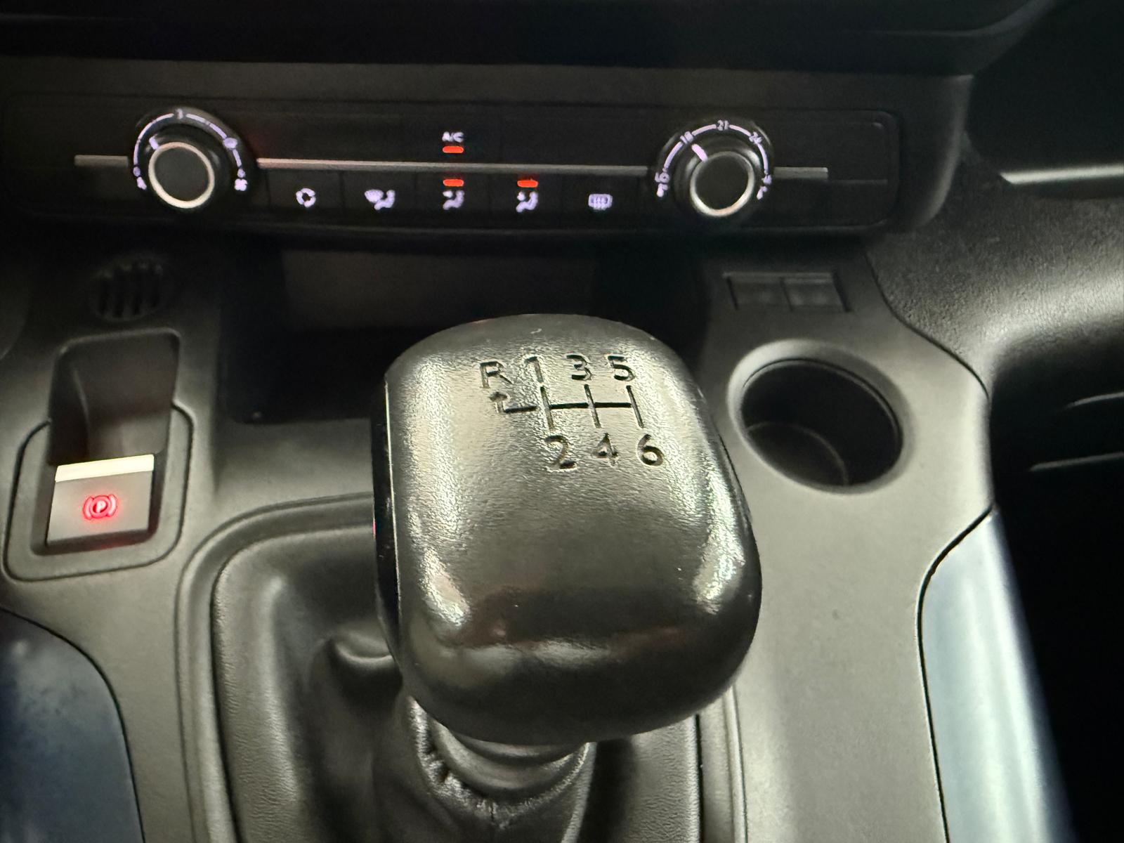 PEUGEOT Rifter Active Pack Busin. Standard BlueHDi 73kW