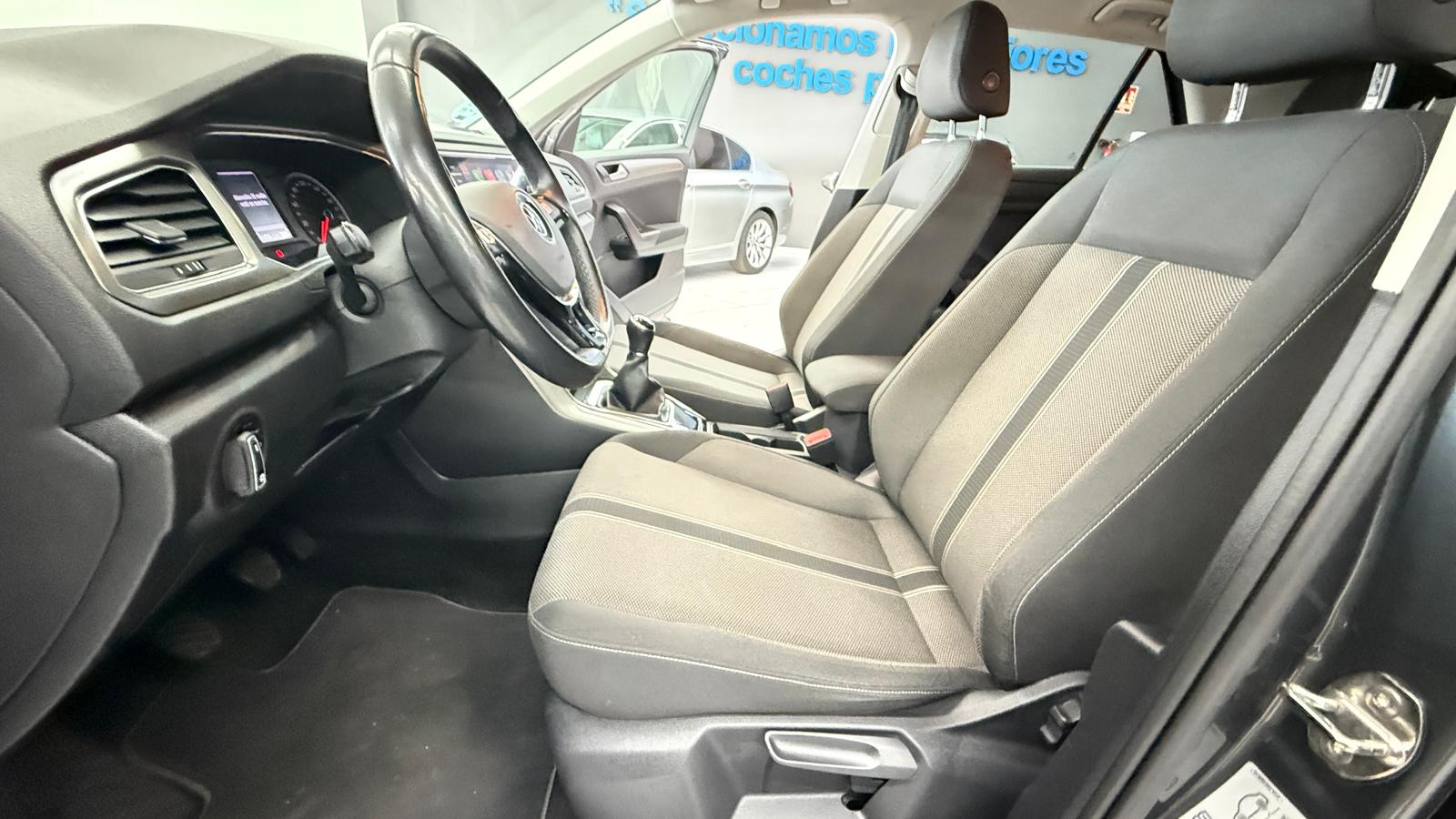 VOLKSWAGEN TRoc Advance 2.0 TDI 115CV