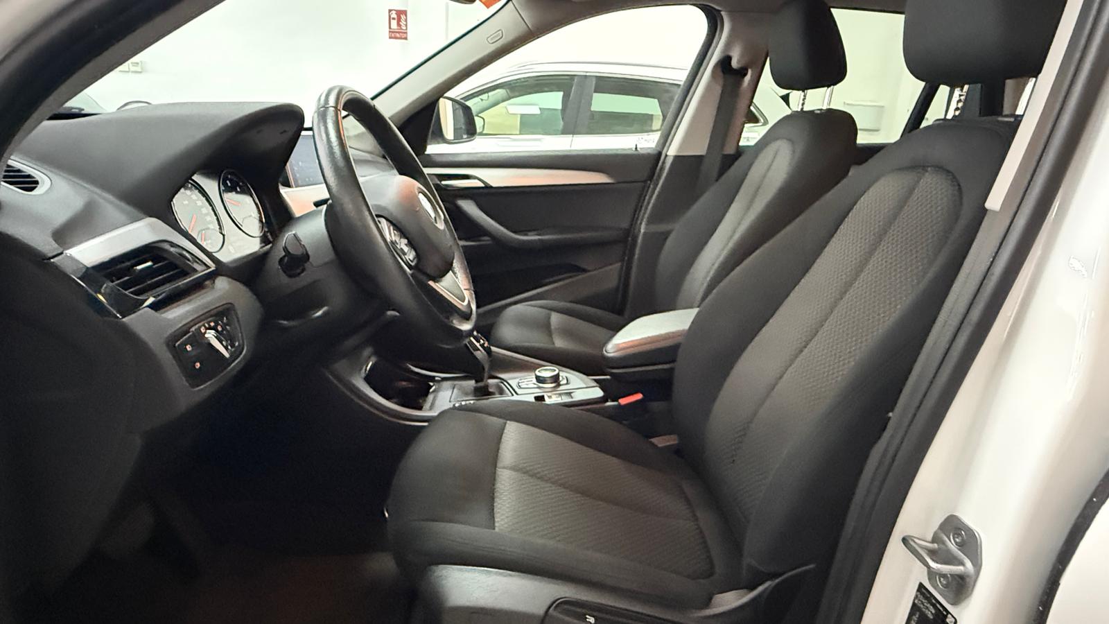 BMW X1 sDrive16d Business