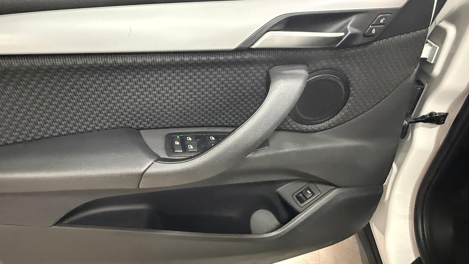 BMW X1 sDrive16d Business
