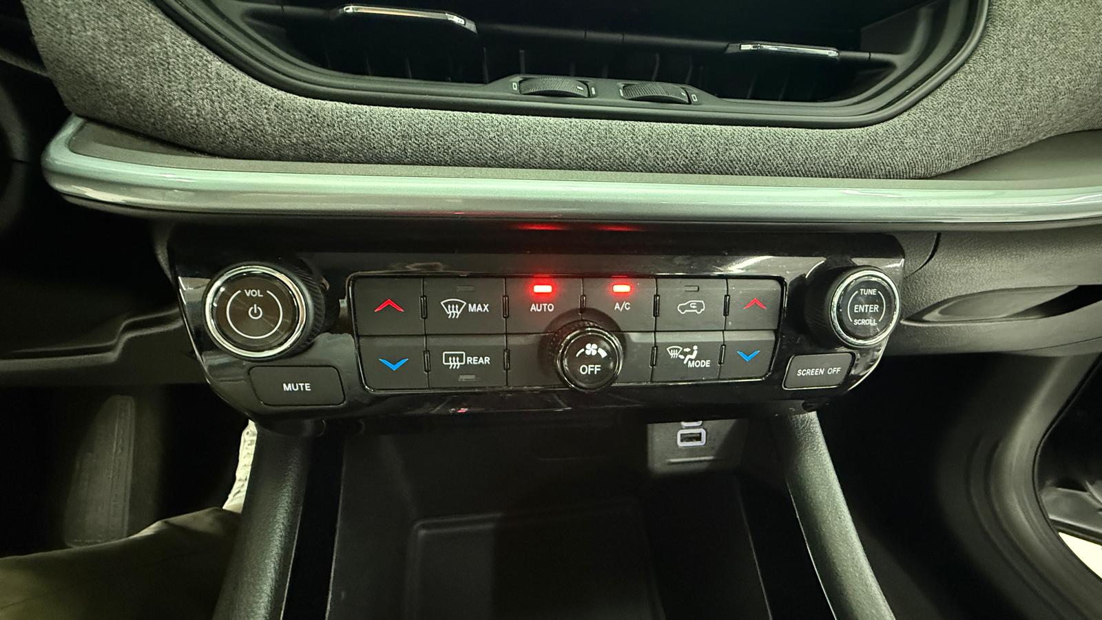 JEEP Compass eHybrid 1.5 MHEV Night Eagle Dct