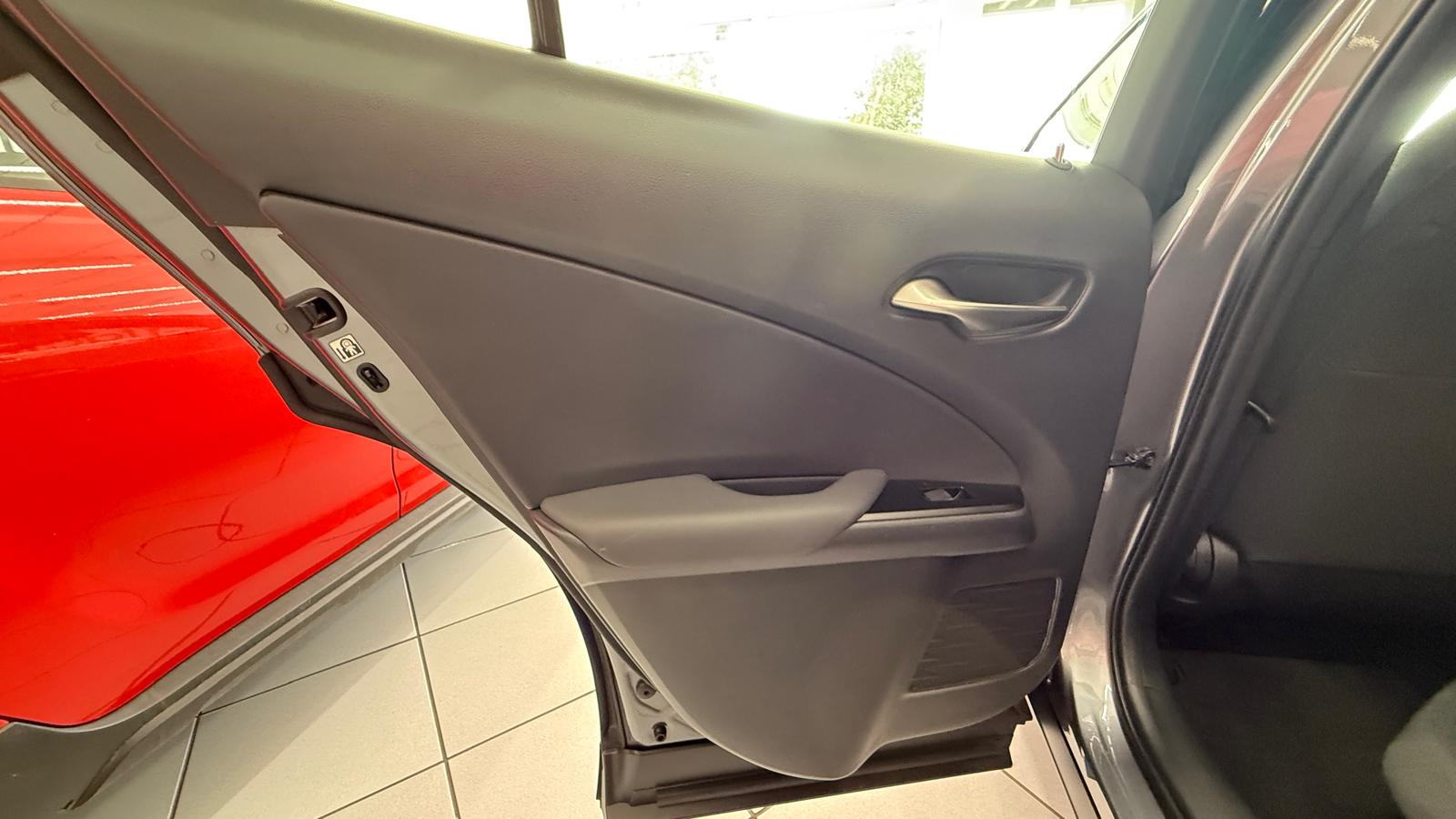 LEXUS UX250H