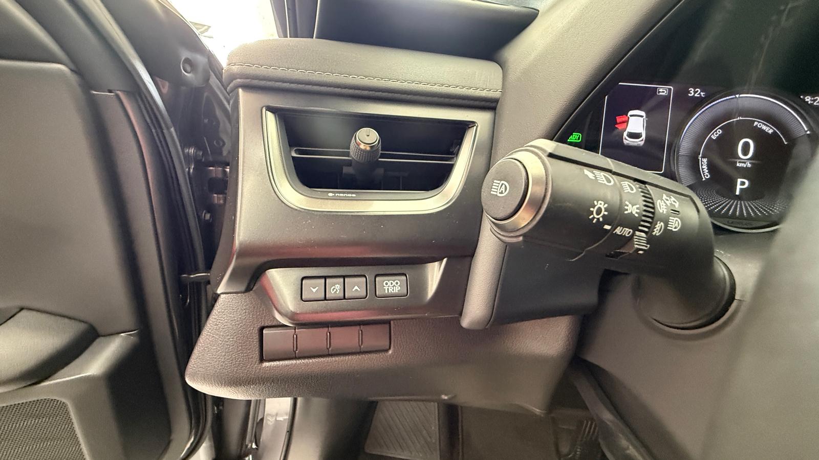 LEXUS UX250H