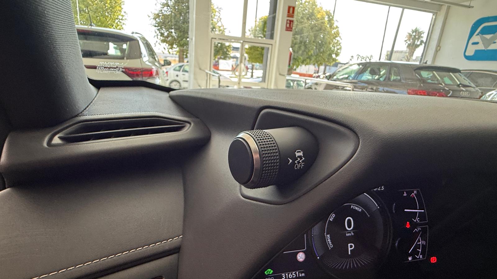 LEXUS UX250H
