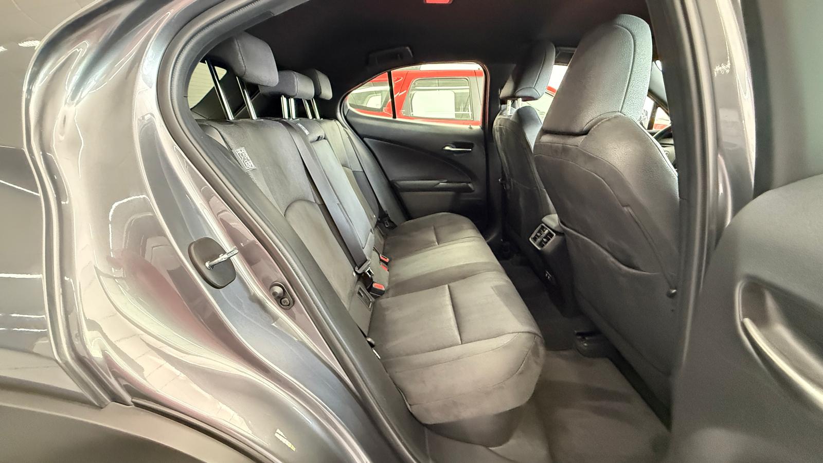 LEXUS UX250H