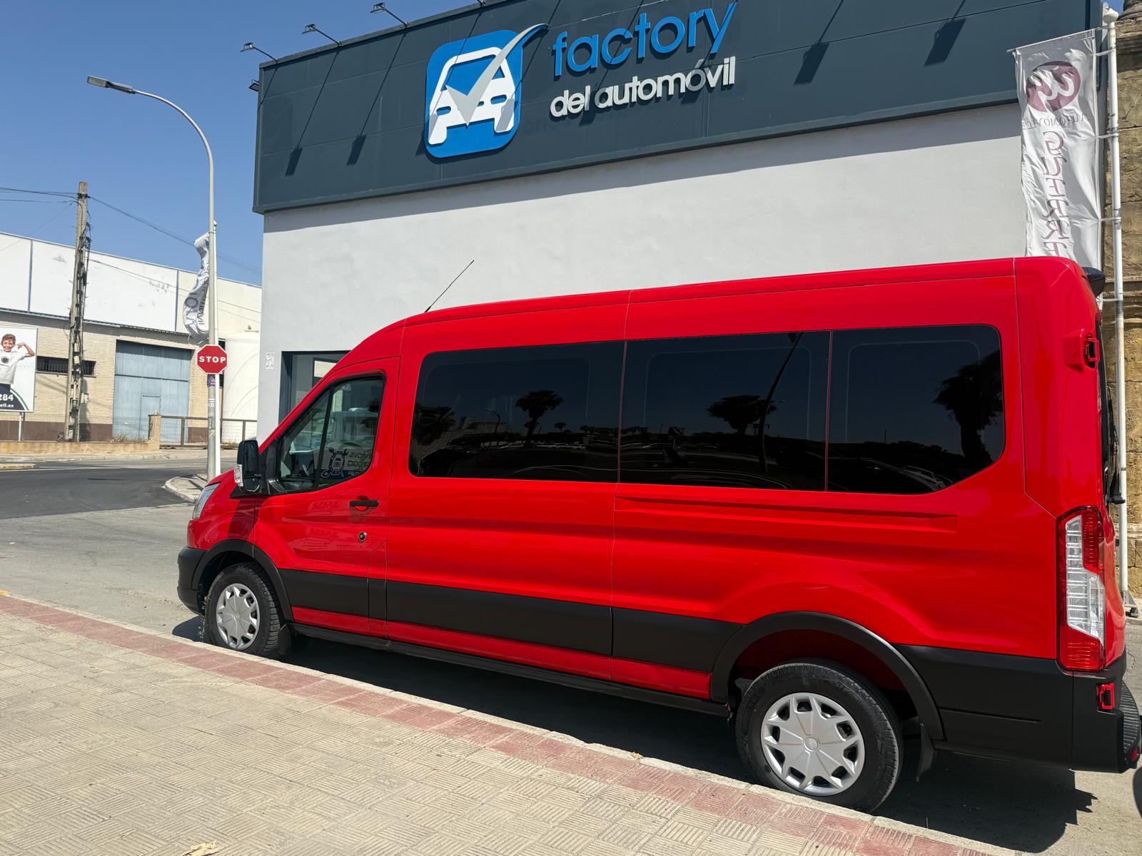 FORD TRANSIT 350 96kW L3H2 Kombi Trend Delantera