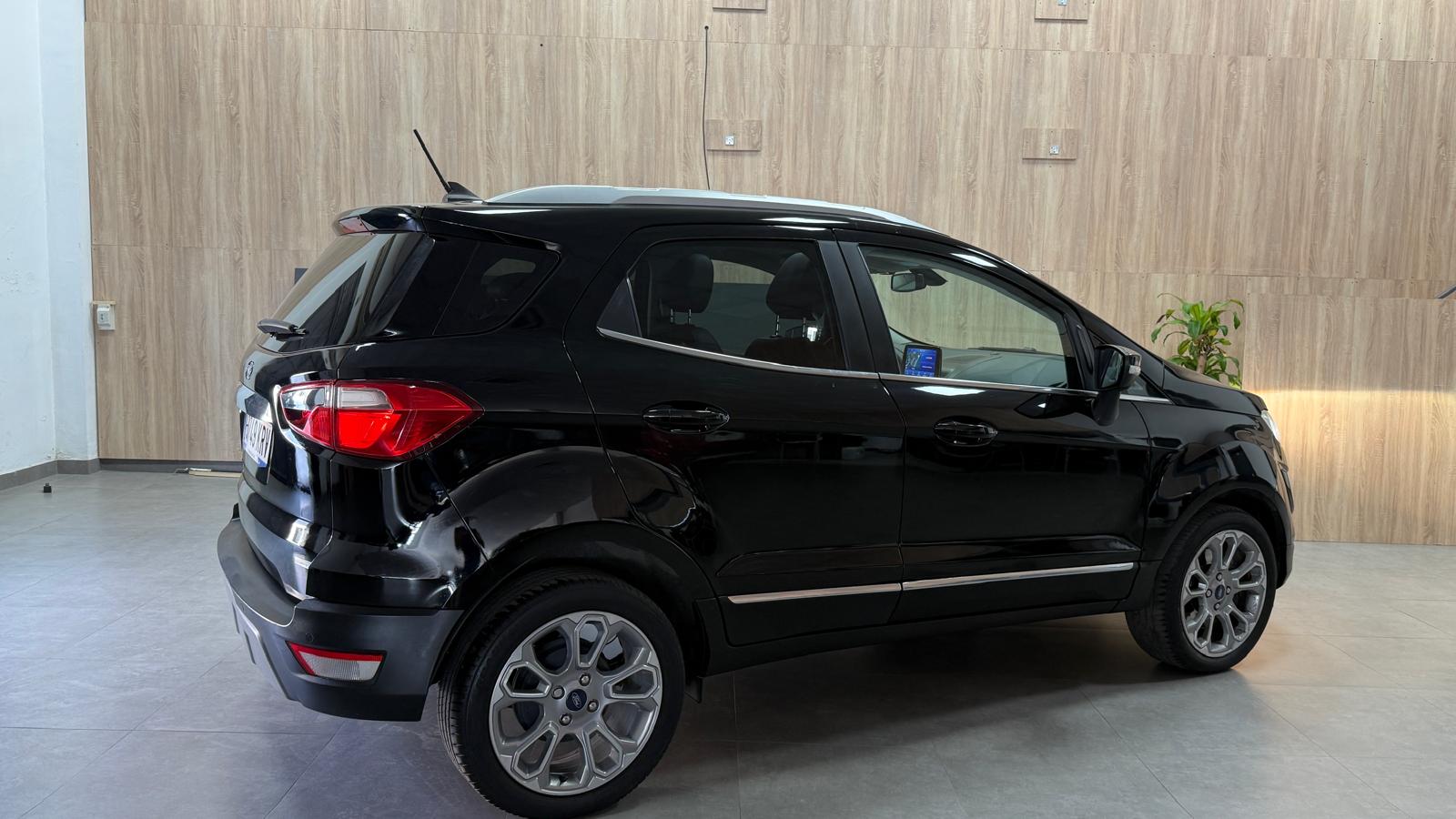 FORD EcoSport 1.0T EcoBoost 125CV SS Titanium