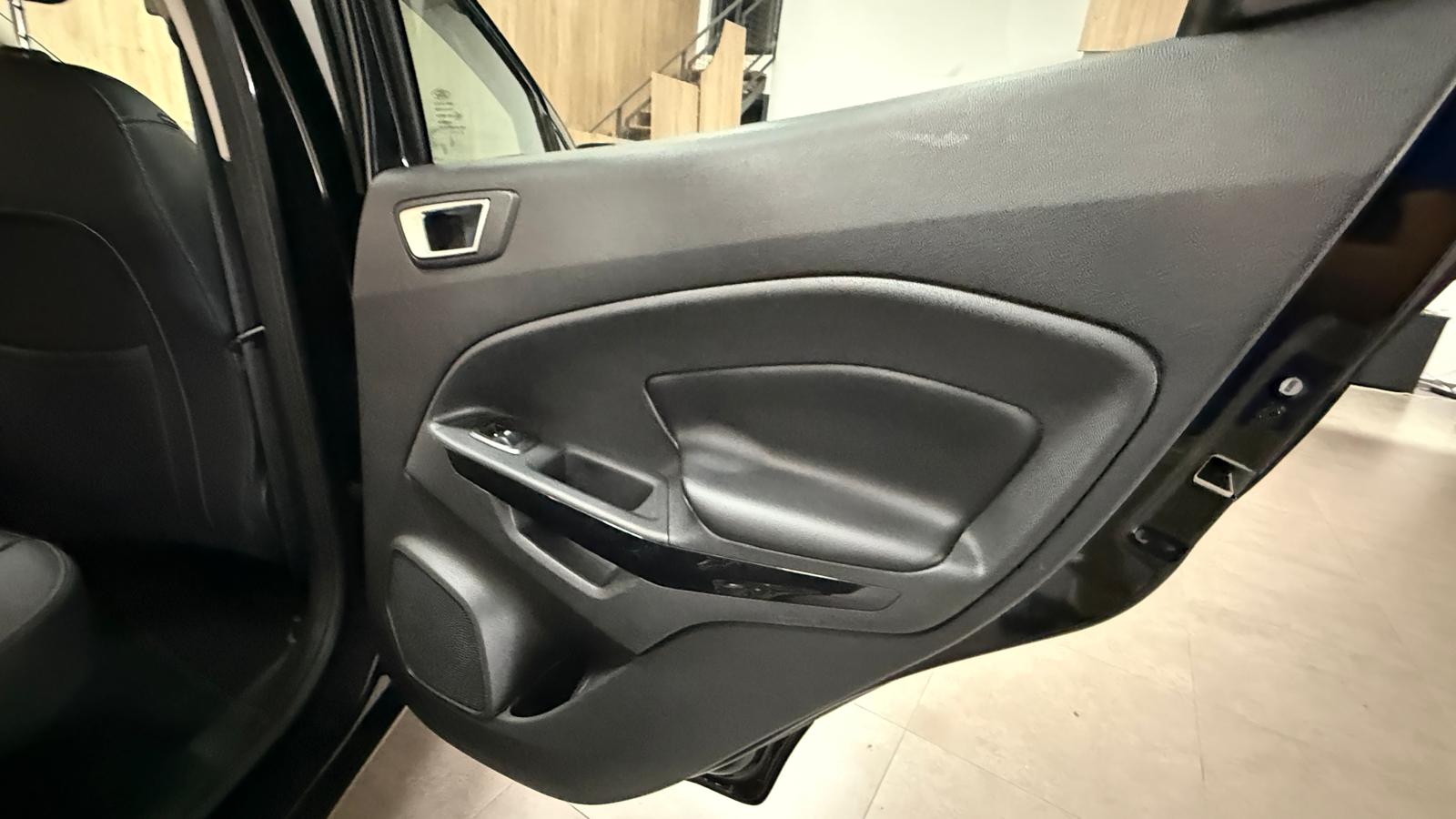 FORD EcoSport 1.0T EcoBoost 125CV SS Titanium