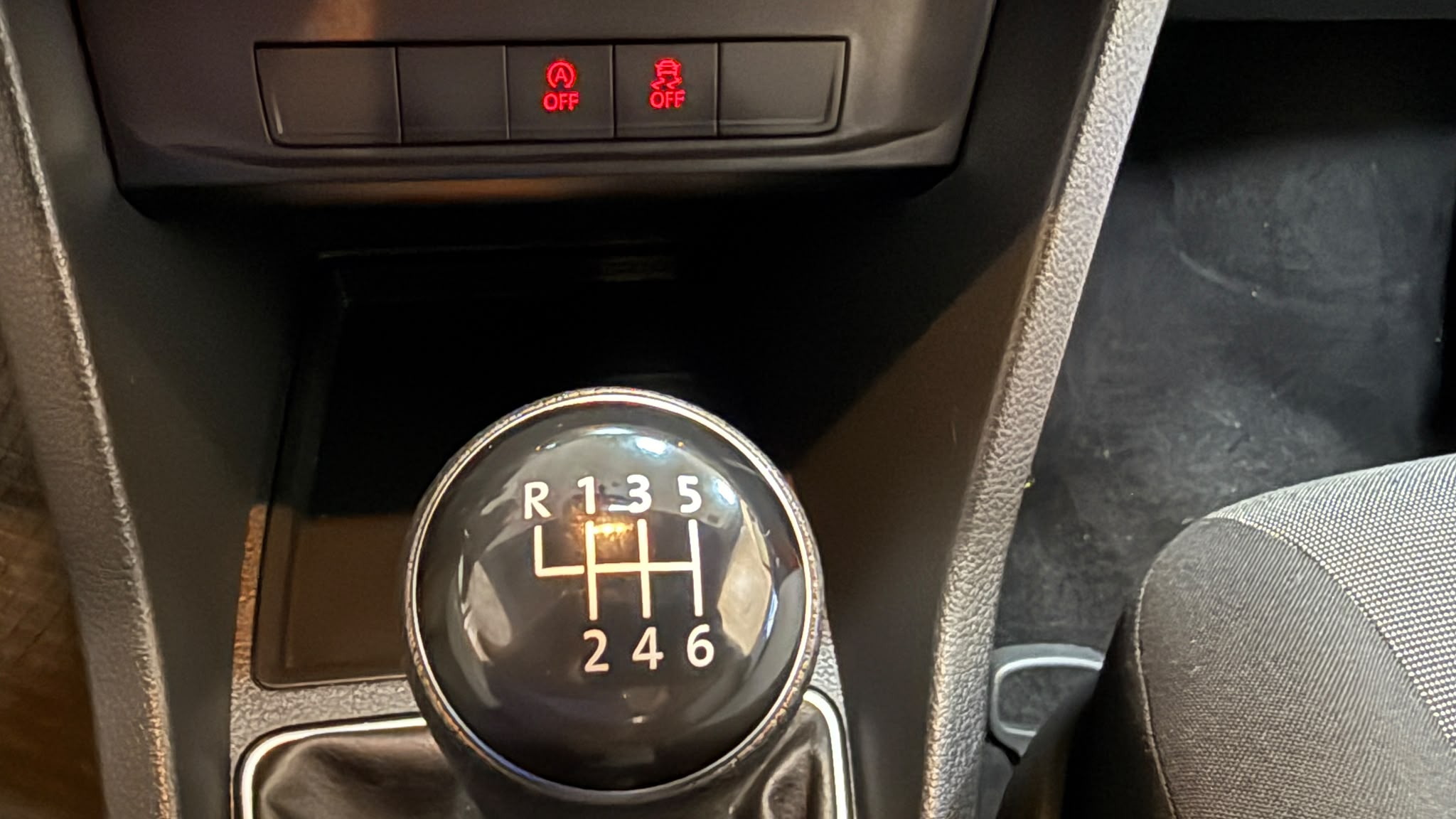 VOLKSWAGEN Caddy Trendline 2.0 TDI BMT 4Motion
