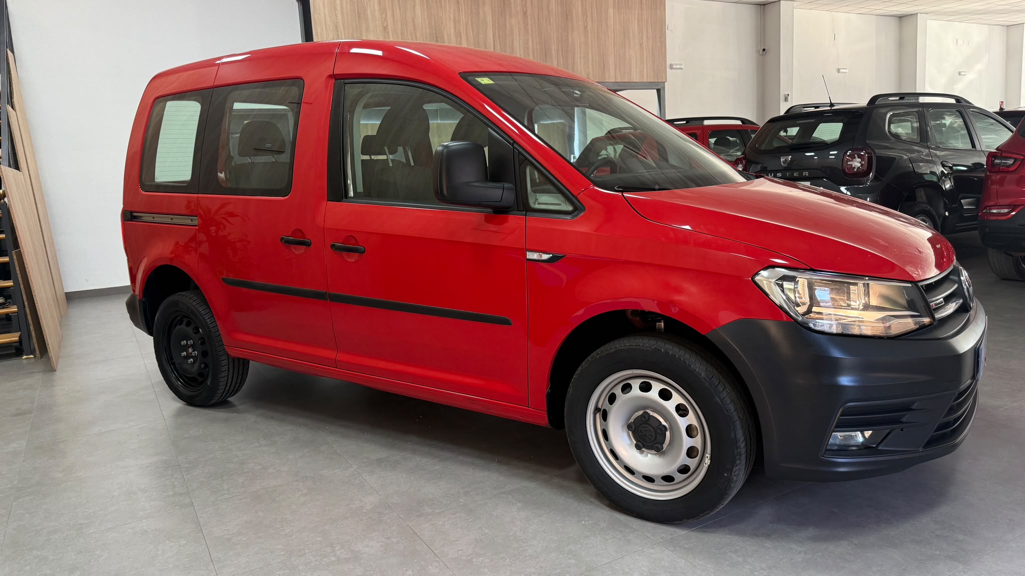VOLKSWAGEN Caddy Trendline 2.0 TDI BMT 4Motion
