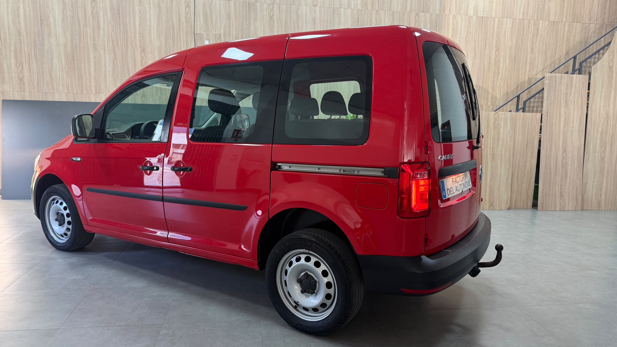 VOLKSWAGEN Caddy Trendline 2.0 TDI BMT 4Motion