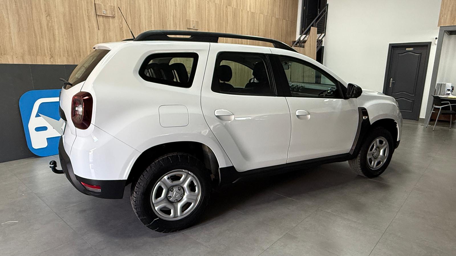 DACIA Duster Essential Blue dCi 115CV 4X4