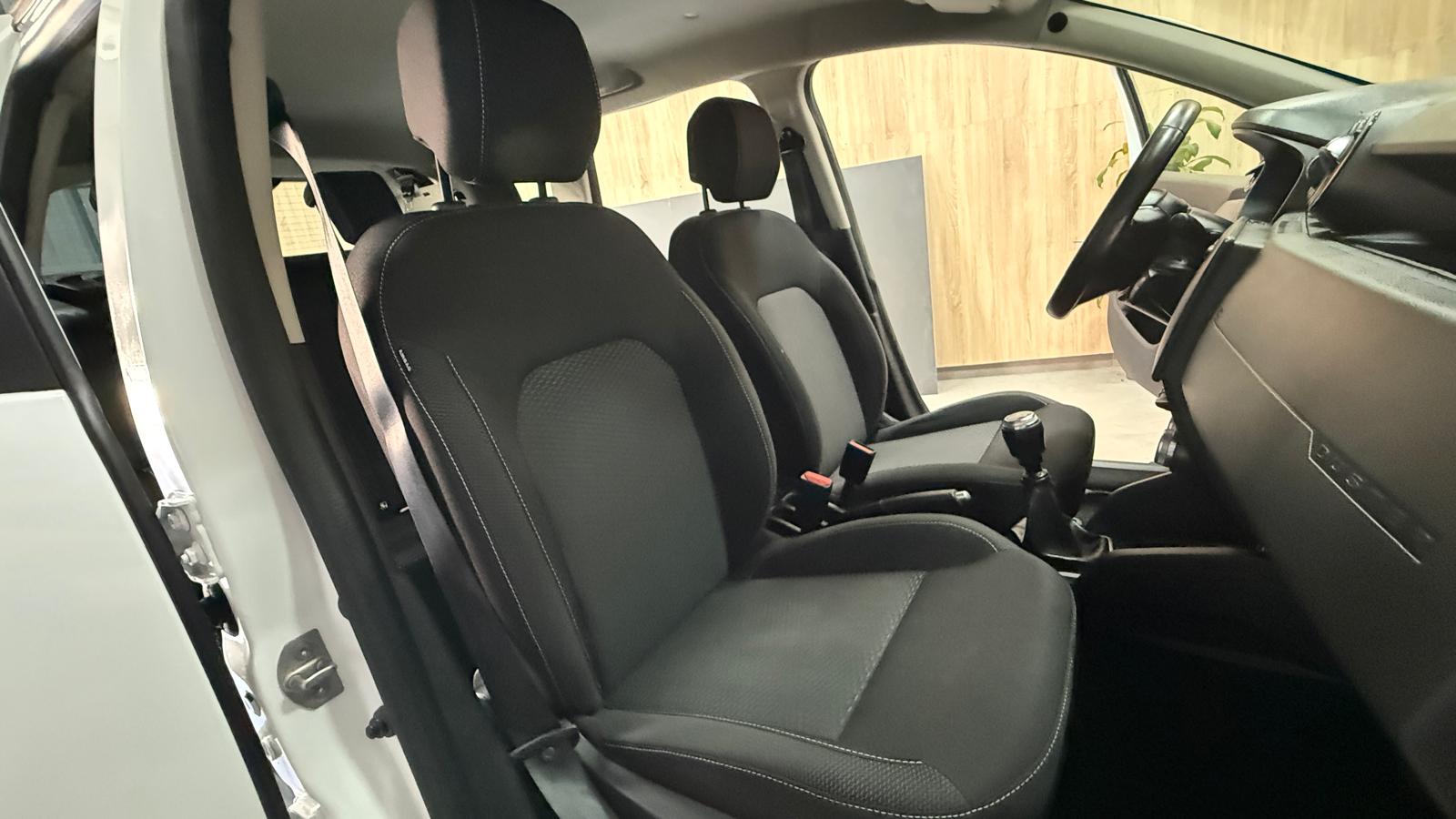 DACIA Duster Essential Blue dCi 115CV 4X4