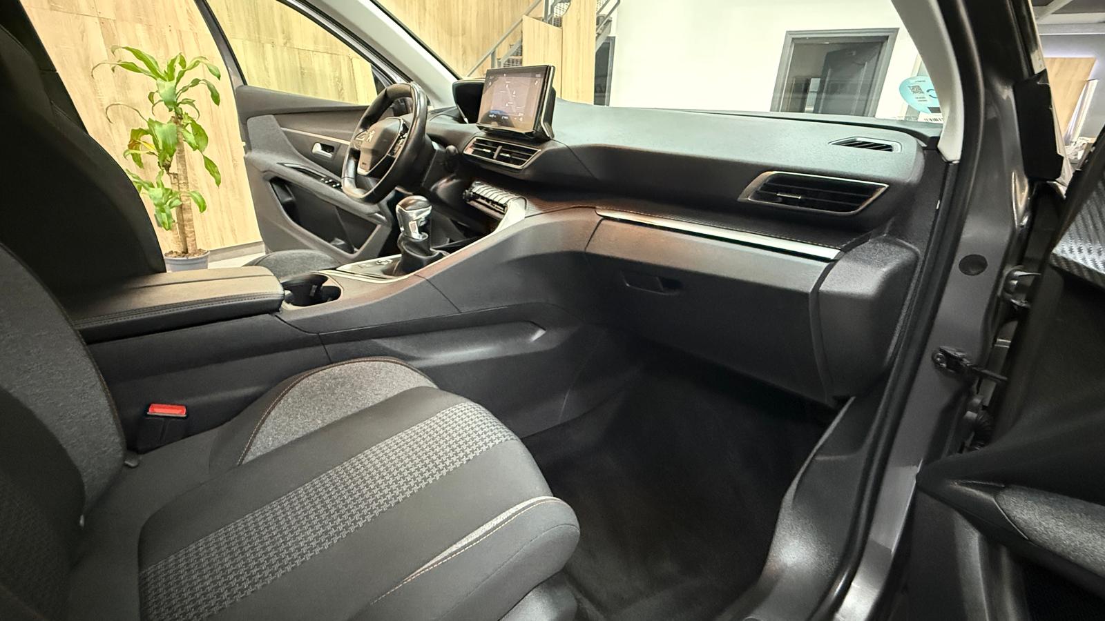 PEUGEOT 3008 1.5 BlueHDi 96kW 130CV SS Active Pack