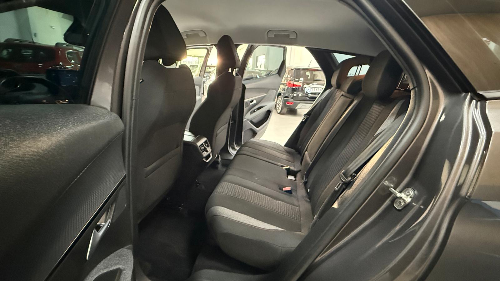 PEUGEOT 3008 1.5 BlueHDi 96kW 130CV SS Active Pack