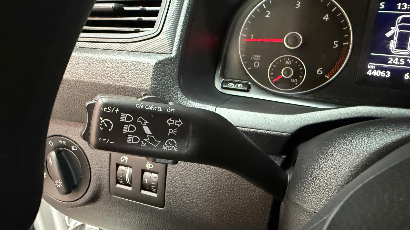 VOLKSWAGEN Caddy Trendline 2.0 TDI BMT 4Motion