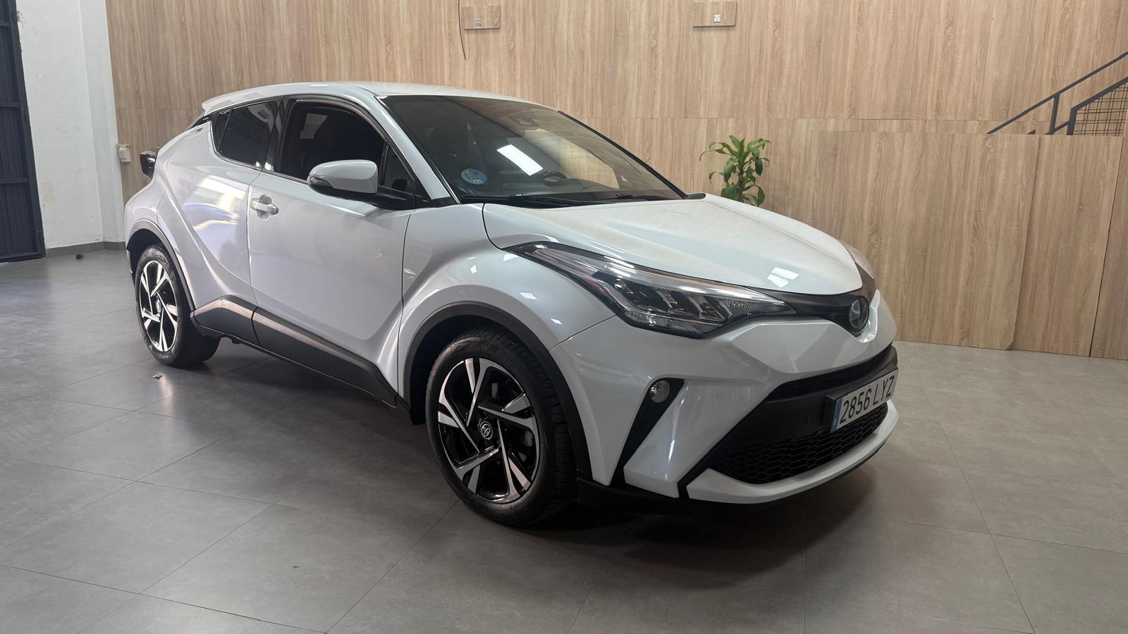 TOYOTA CHR 1.8 125H Advance