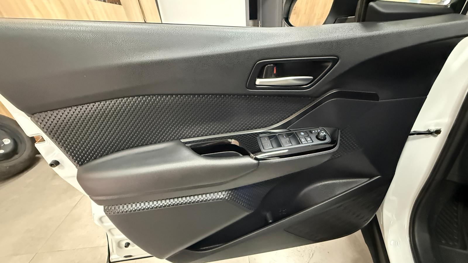 TOYOTA CHR 1.8 125H Advance