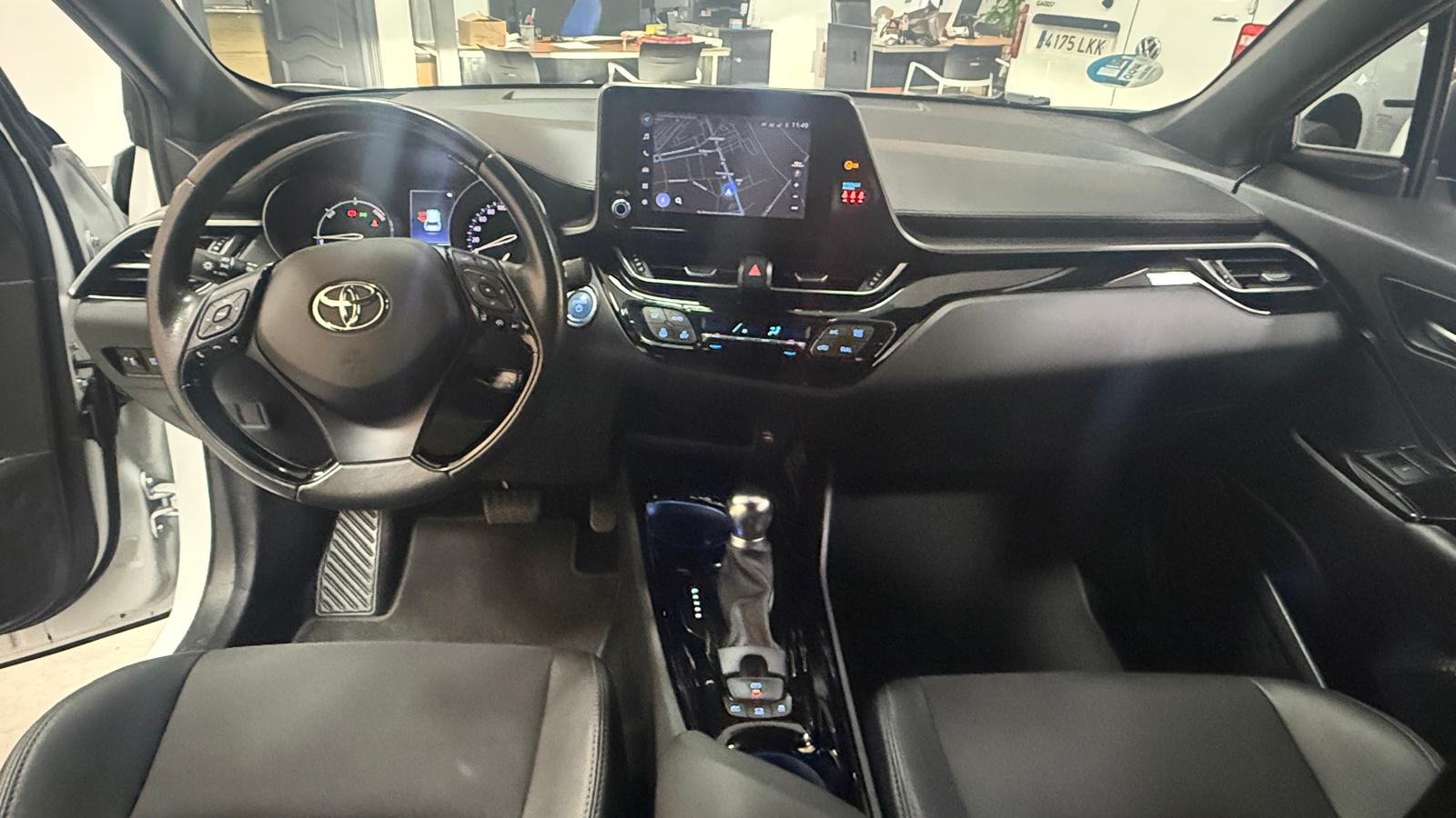 TOYOTA CHR 1.8 125H Advance